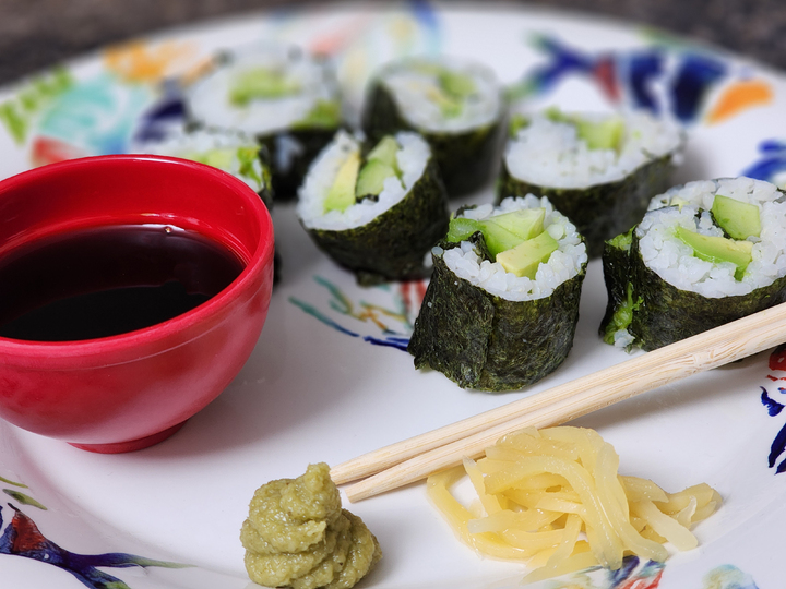 Avocado Asparagus Cucumber Rolls (Vegan Sushi Rolls) Photo