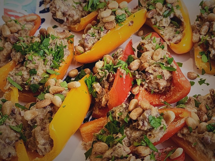 Greek Stuffed Mini Peppers Thumbnail