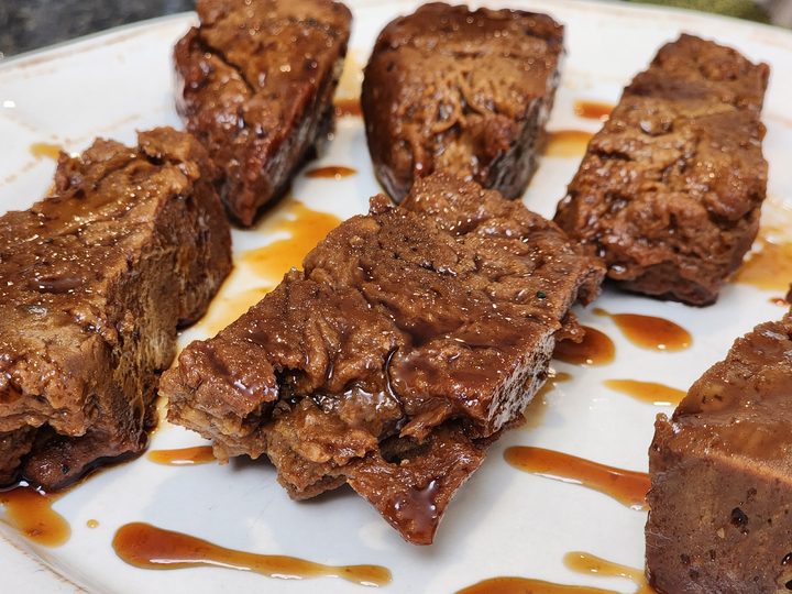 Joey D's Kitchen - Vegan BBQ Seitan Ribs | PBS Michiana - WNIT